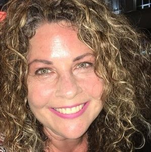 Meet your Posher, Stacey